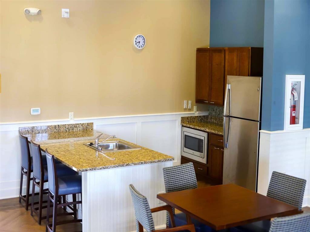 Reserve at Somerset Commons - Photo 5 of 10