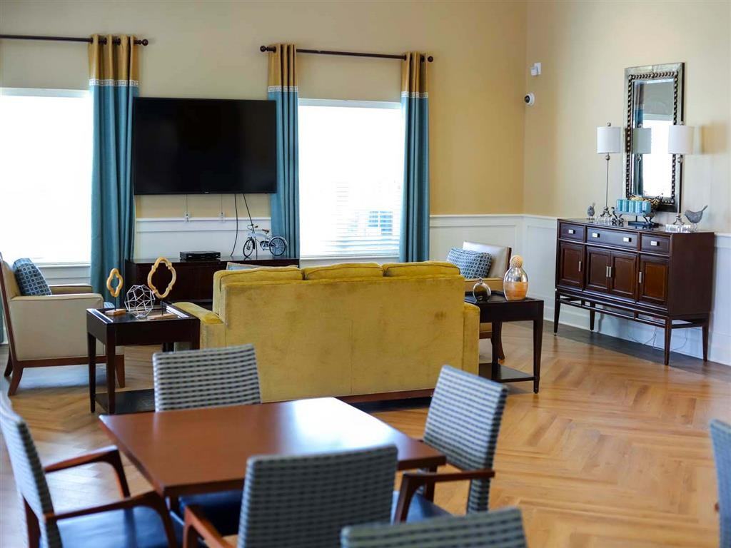 Reserve at Somerset Commons - Photo 6 of 10