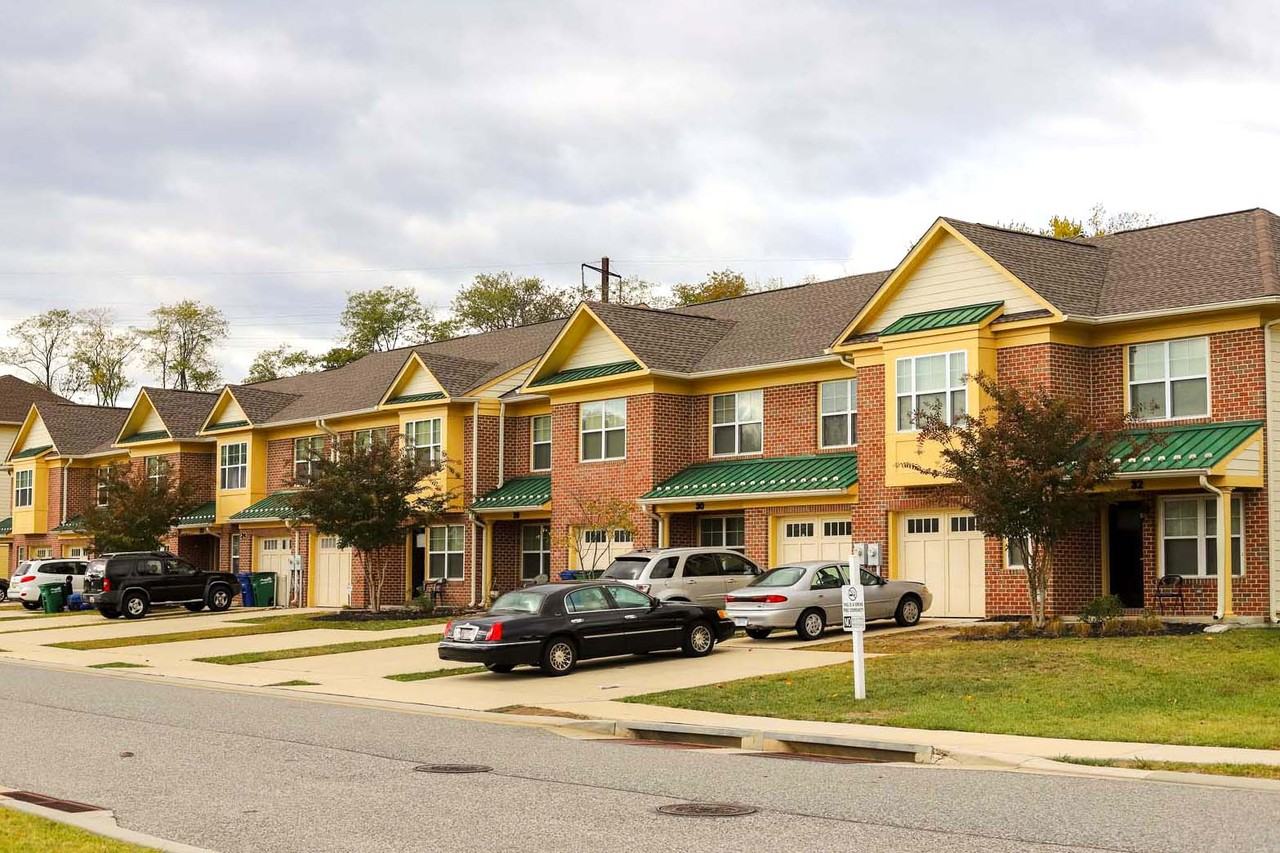 Residences at Highland Commons - Photo 3 of 11