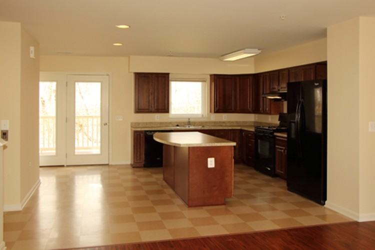 Residences at Highland Commons - Photo 4 of 11