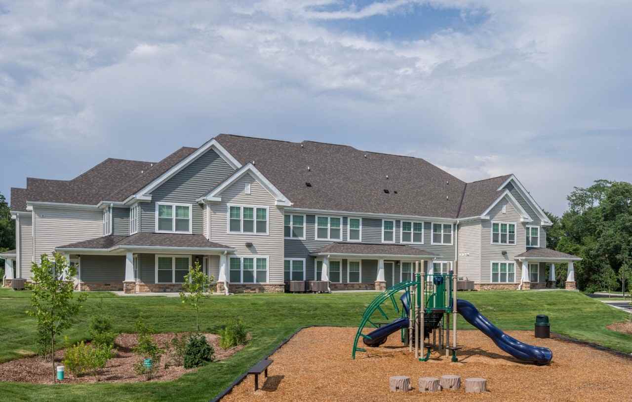 Riverwoods at North East - Photo 2 of 23