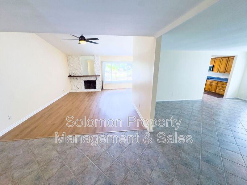 2701 Fire Mountain Dr - Photo 2 of 23