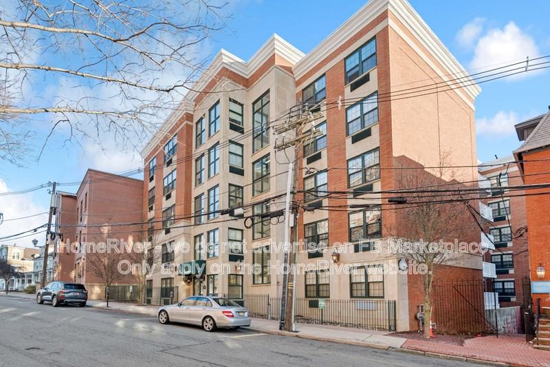 7 Prospect St #307 - Photo 2 of 28