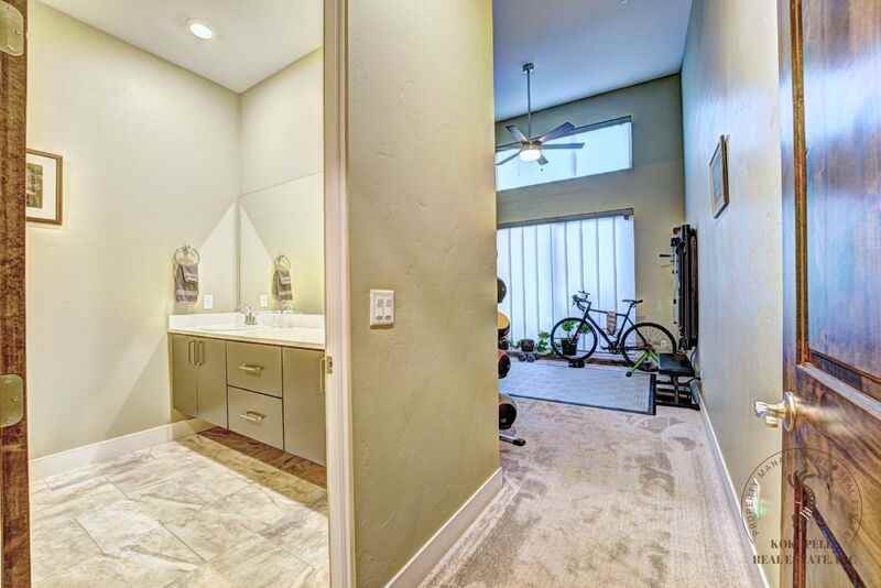 386 W Ridges Blvd - Photo 5 of 11