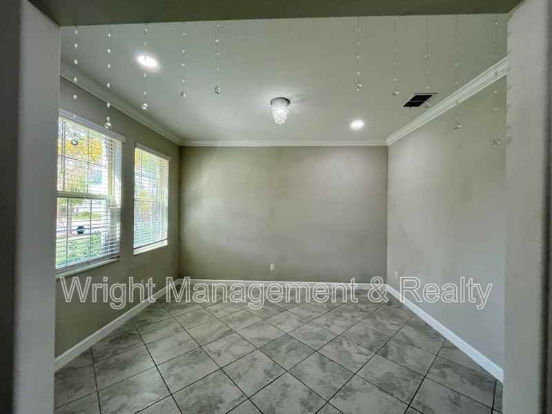 25149 Lambrusco Loop - Photo 6 of 35