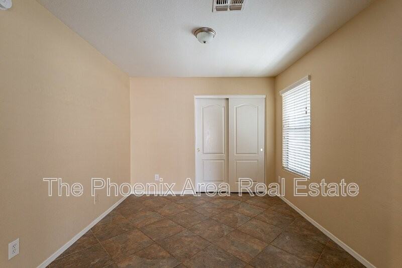 4073 S Shady Ct - Photo 5 of 23