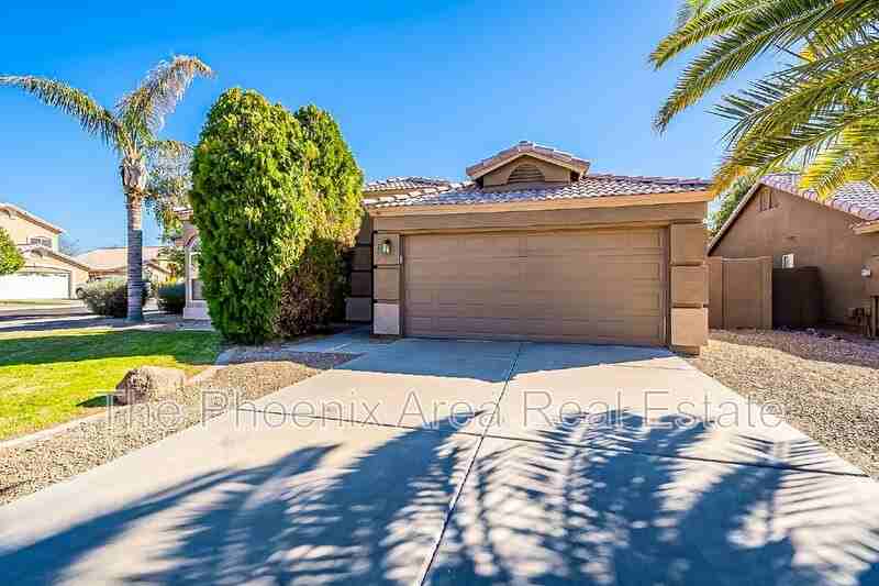 251 W Windsor Dr - Photo 6 of 50