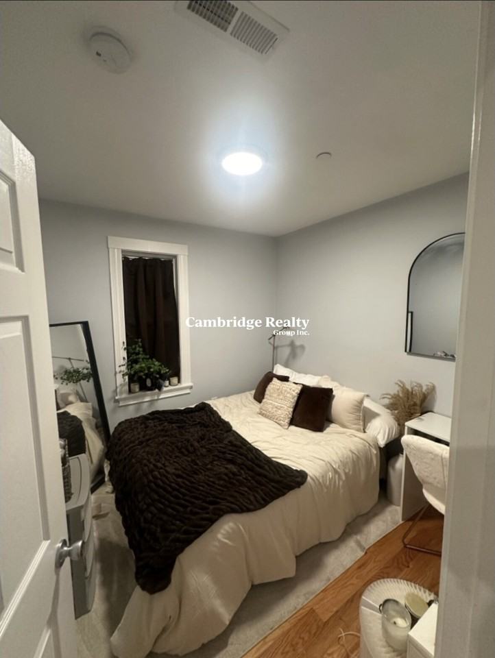 6 Durham St #2 - Photo 6 of 10