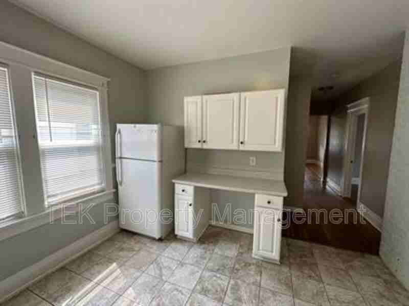 94 Scrantom St #3 - Photo 7 of 9