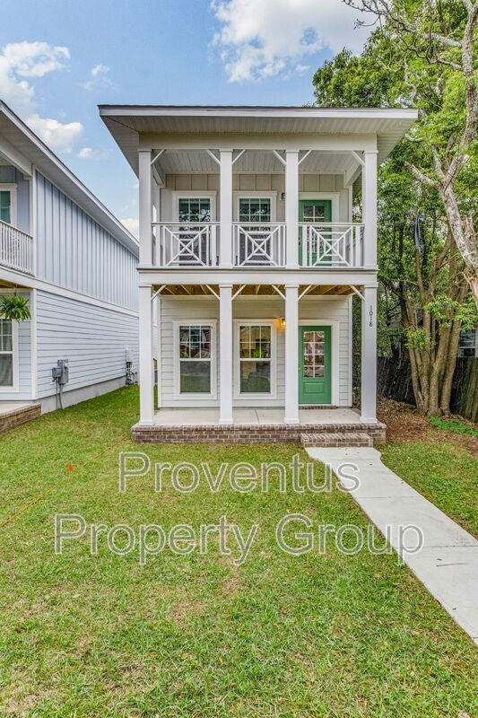 1018 N D St - Photo 3 of 32