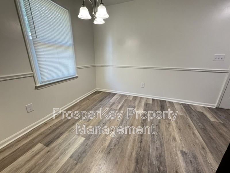 4518 Pate Dr - Photo 5 of 14