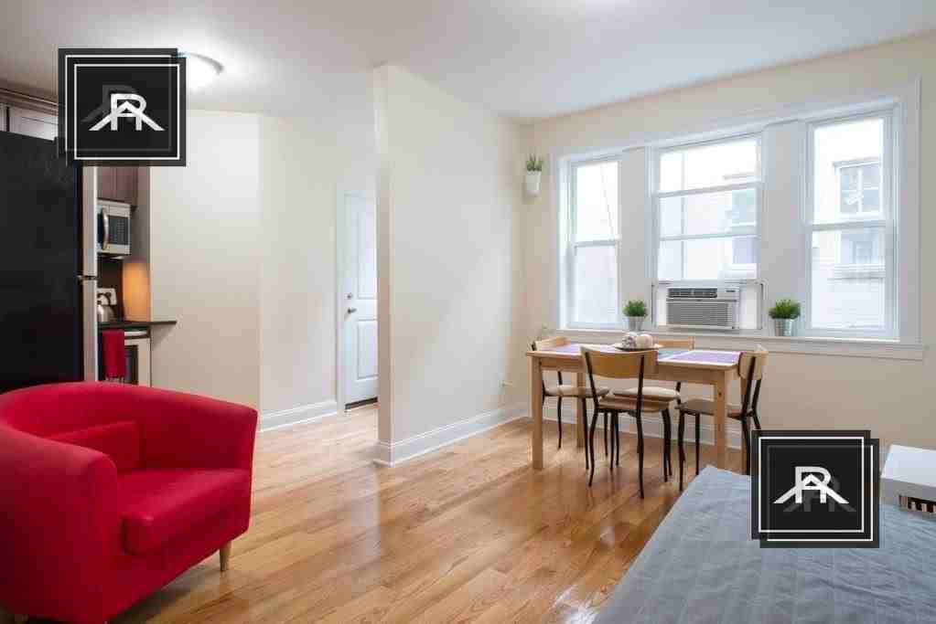 242 Kelton St #4 - Photo 3 of 13