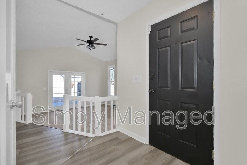 7345 Pebblebrook Dr - Photo 2 of 27
