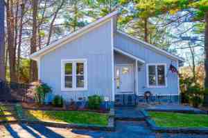 featured image of 7209 Bailey Ct