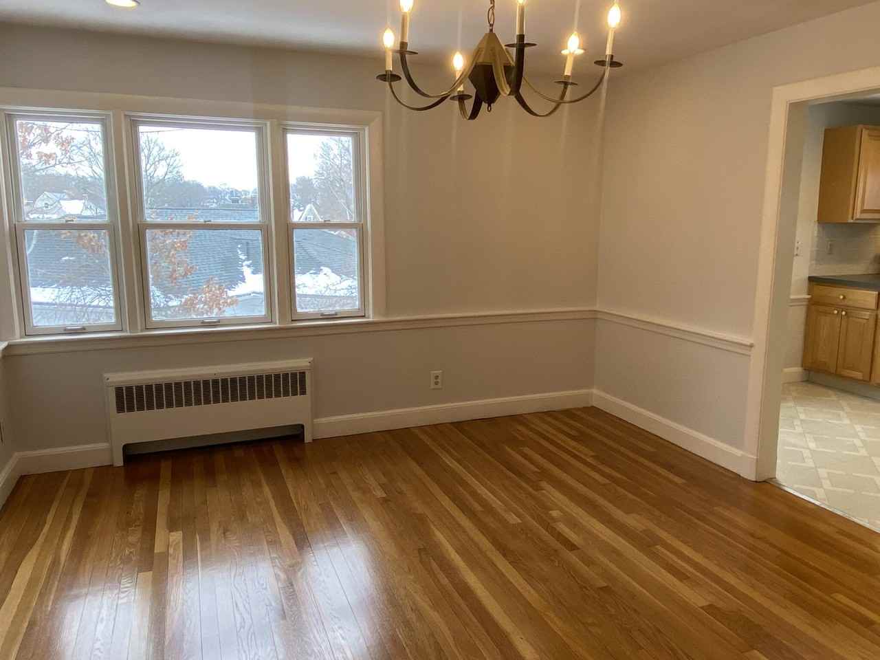 Lincoln Rd - Photo 3 of 31