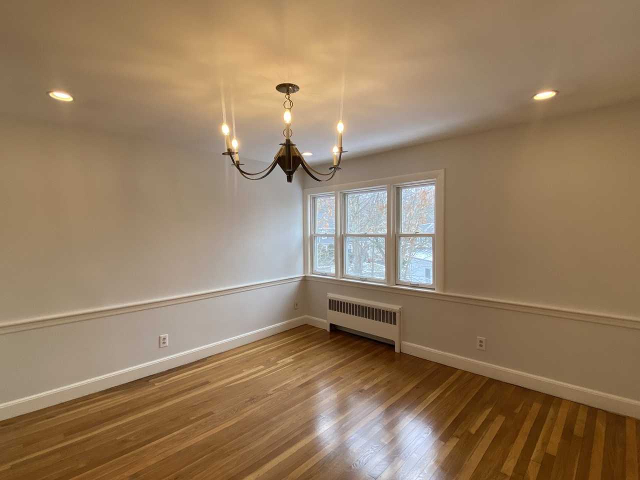 Lincoln Rd - Photo 5 of 31