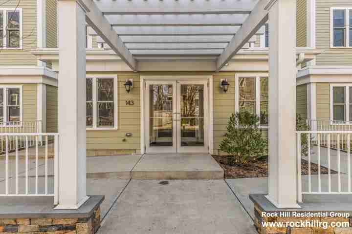 143 Cedar St #1 - Photo 3 of 21