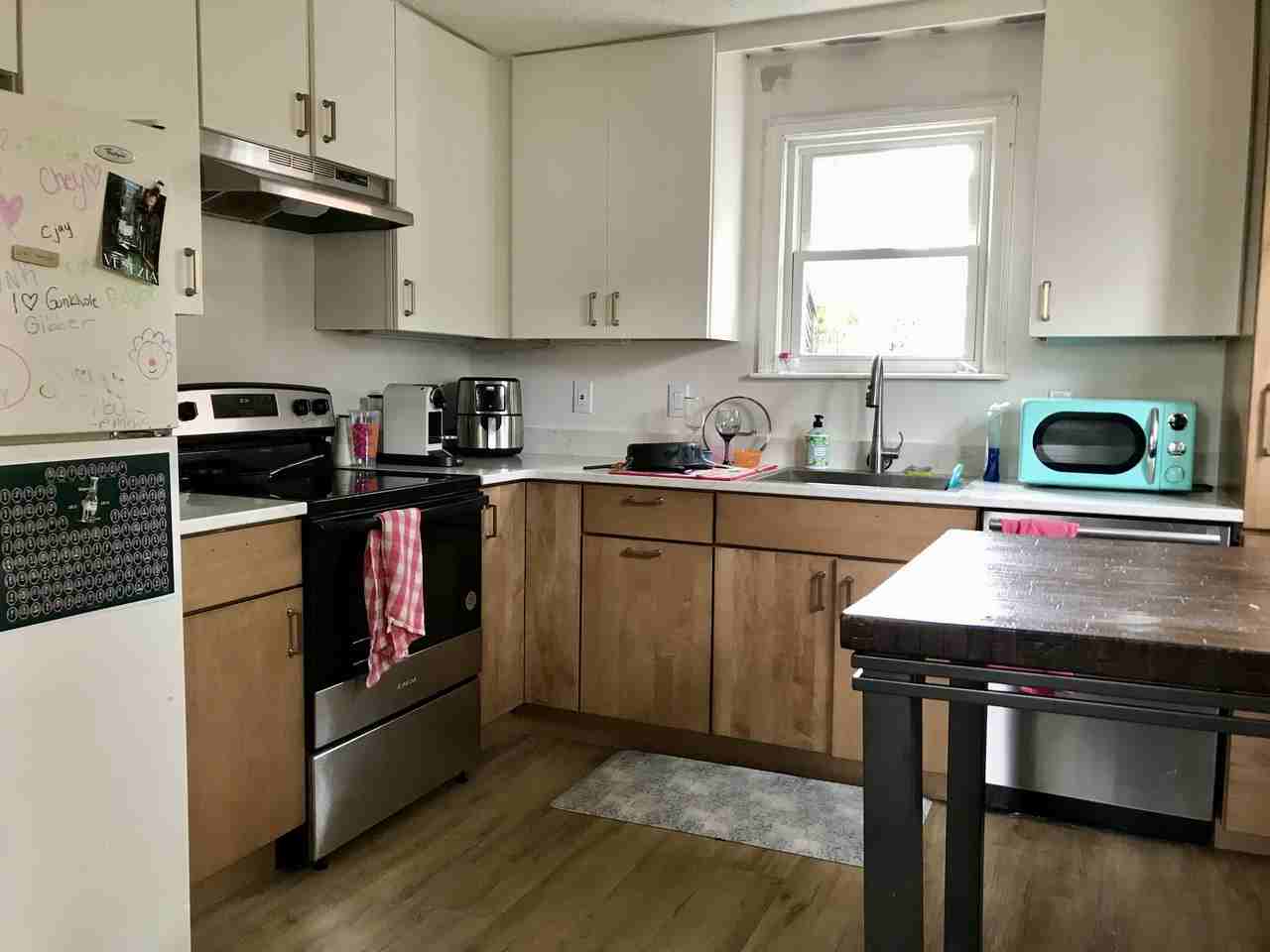 79 Cushing St - Photo 2 of 14