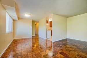 featured image of 3600 Buckman Rd