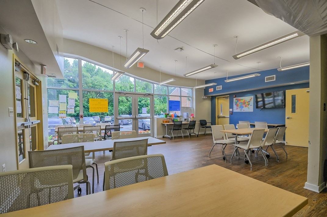 Stony Brook Apartments - Photo 4 of 6