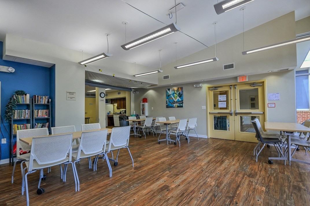 Stony Brook Apartments - Photo 5 of 6