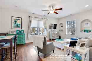 4651 N Wolcott Ave - Photo 1 of 1