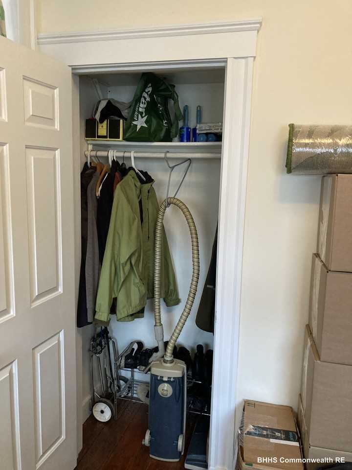 39 Magnolia St #1 - Photo 6 of 16