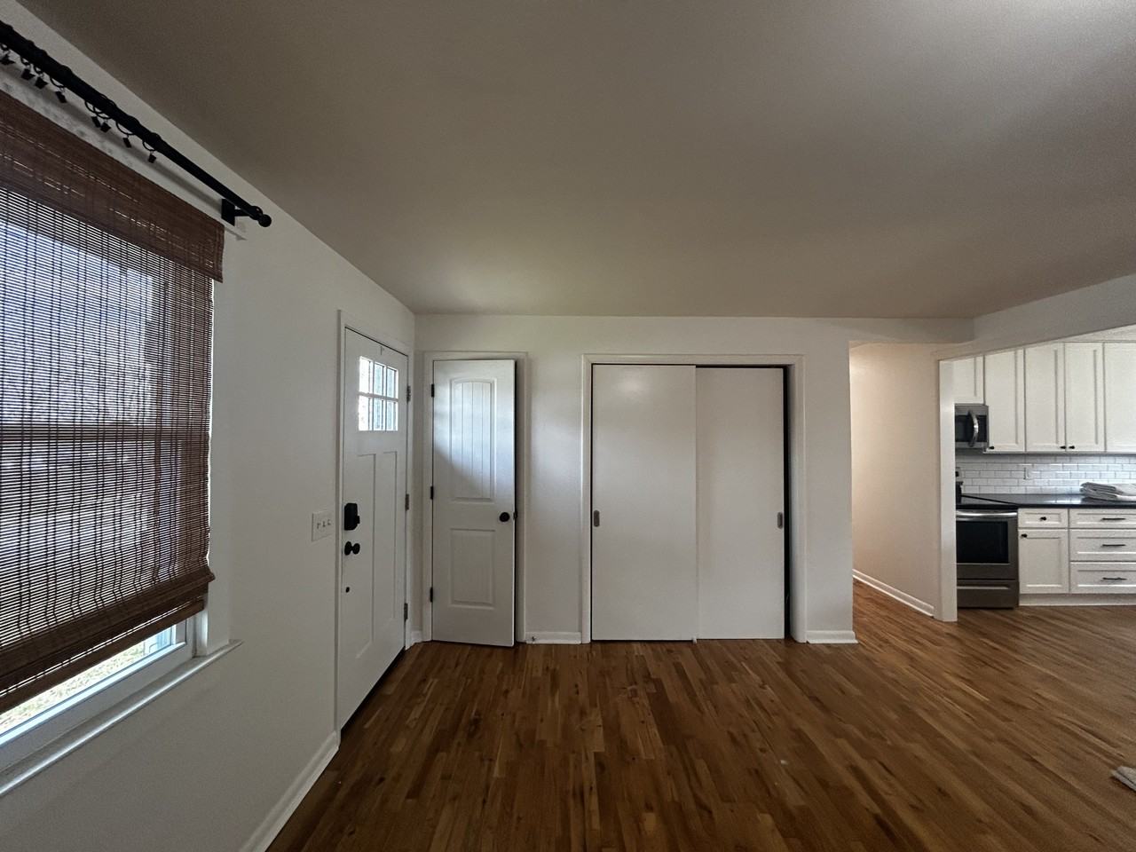 405 Kinhawk Dr #NA - Photo 3 of 11