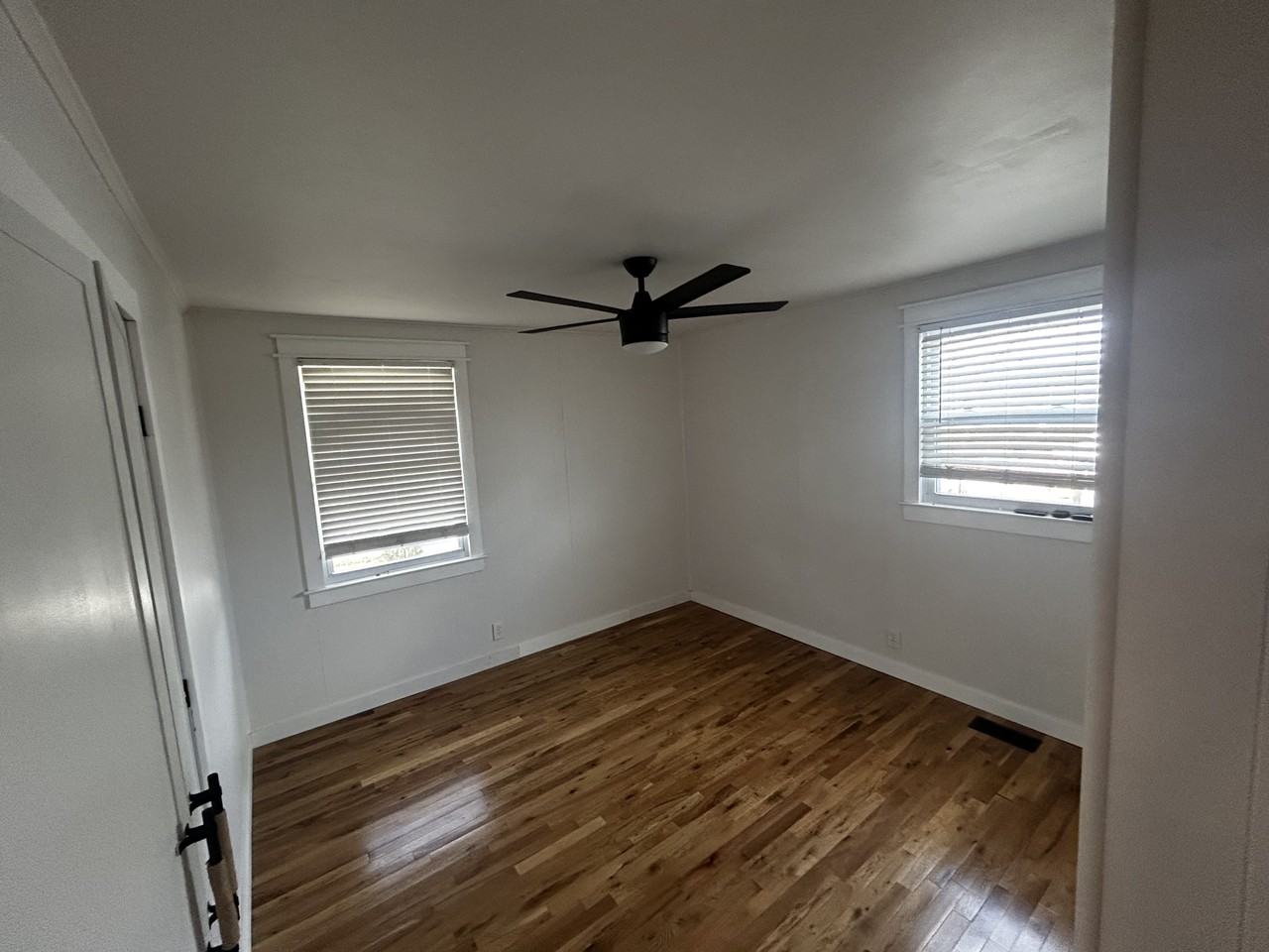 405 Kinhawk Dr #NA - Photo 6 of 11