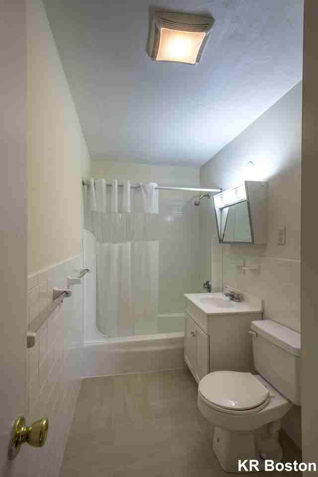 Gardner St. & Linden Street #02B - Photo 2 of 18