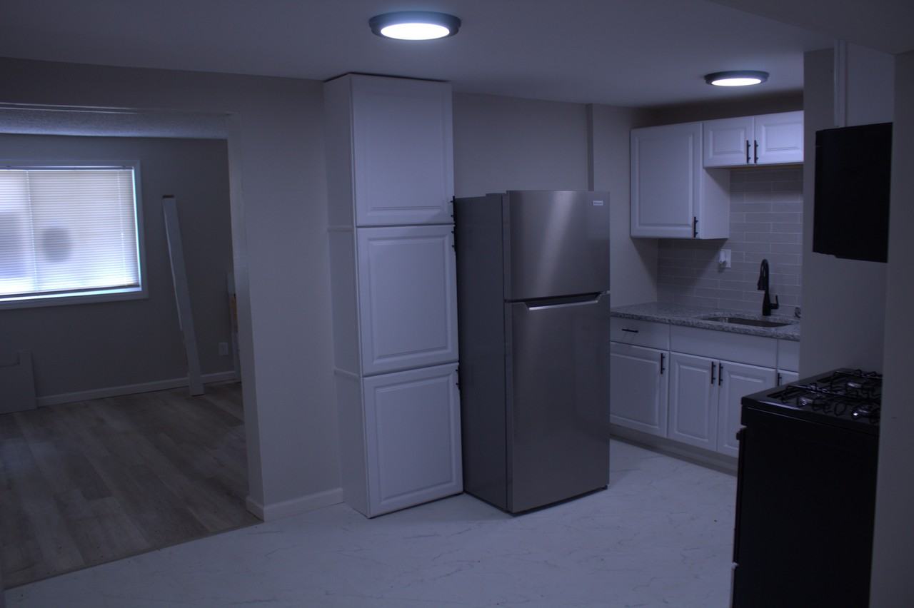 9 Saint Celeste Dr #NA - Photo 2 of 11