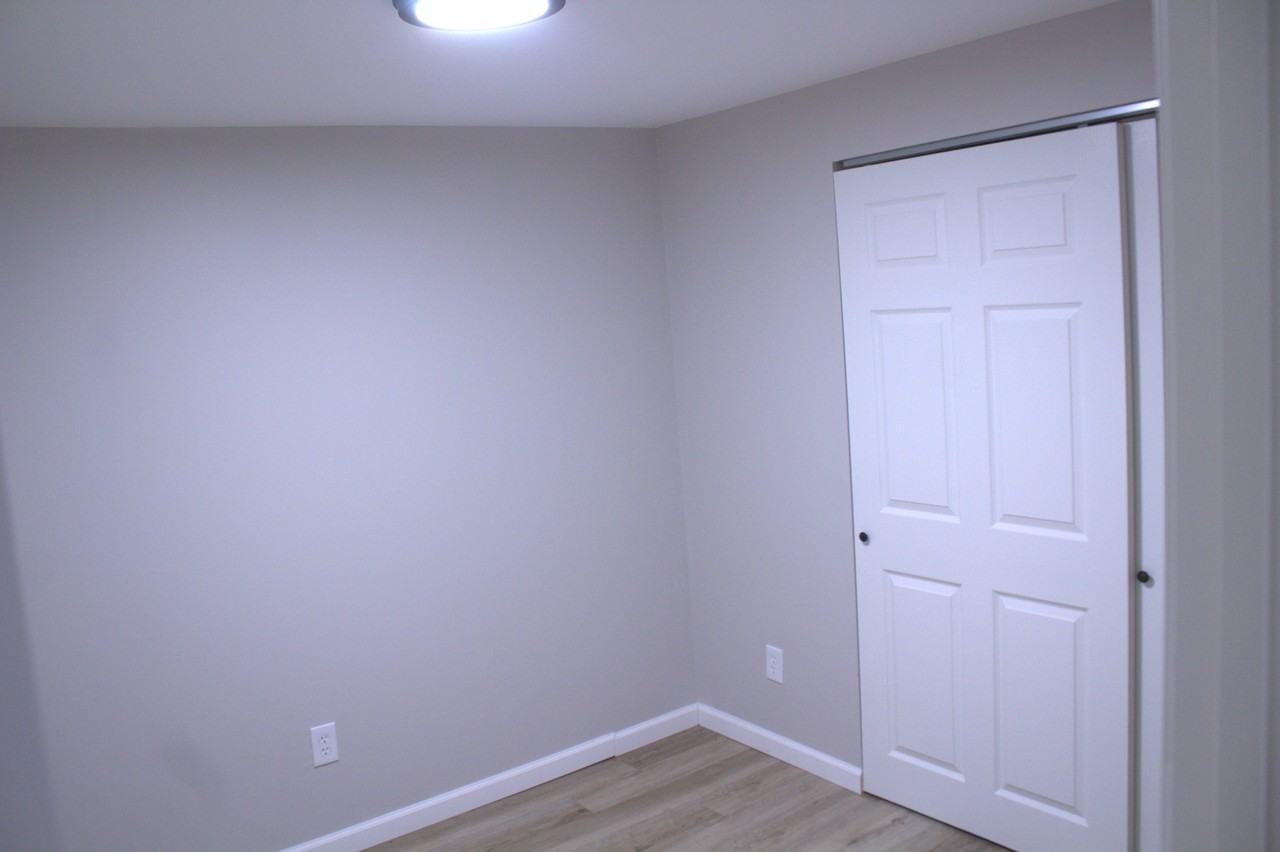 9 Saint Celeste Dr #NA - Photo 3 of 11