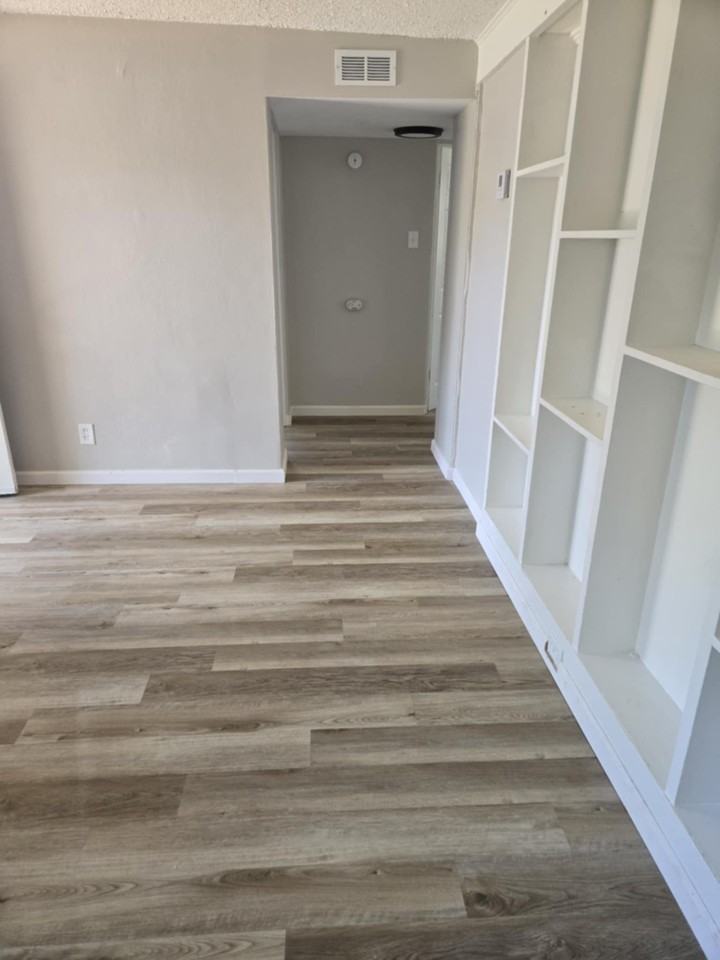 9 Saint Celeste Dr #NA - Photo 7 of 11