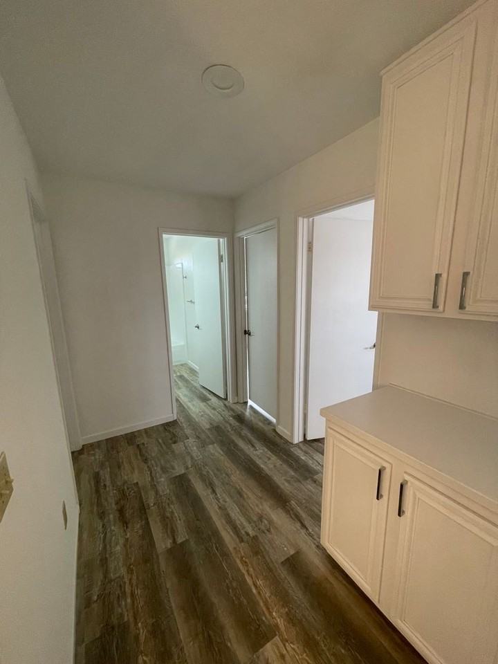 10845 Chinon Cir - Photo 7 of 18