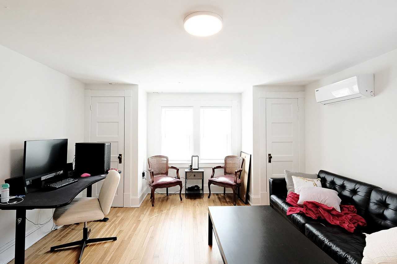 2309 Fontaine Ave #3 - Photo 3 of 15