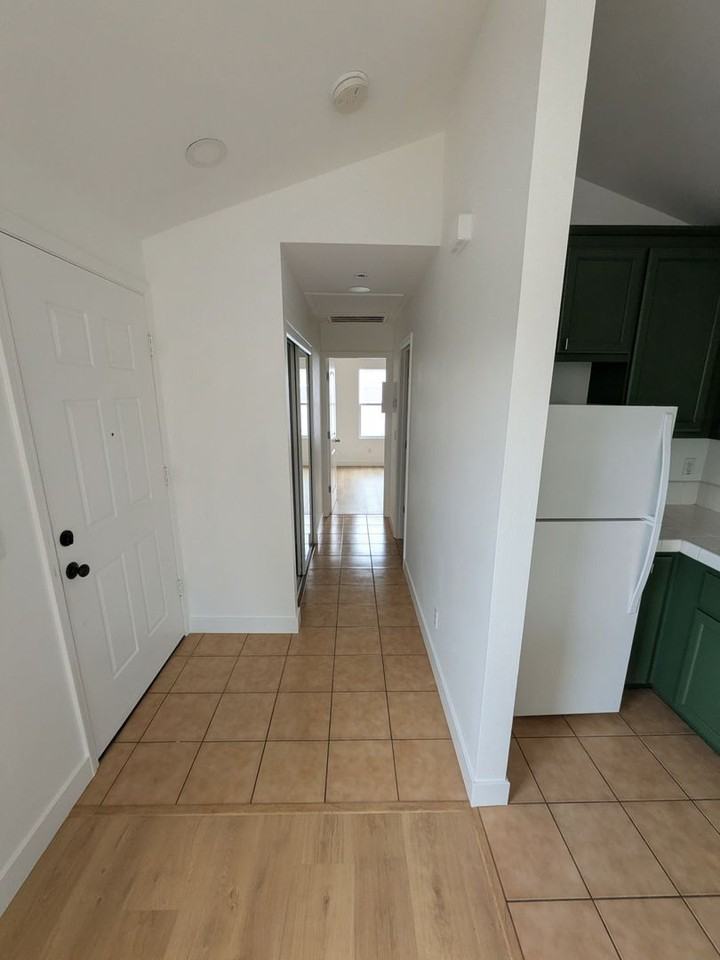 2224 Northview St - Photo 7 of 12