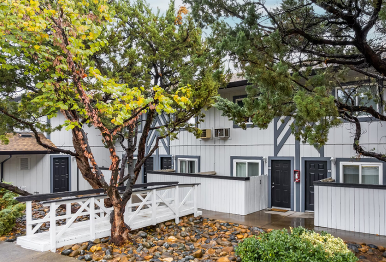 The Arlo - Photo 5 of 14