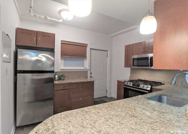 4312 N Clarendon Ave #1200 - Photo 6 of 21
