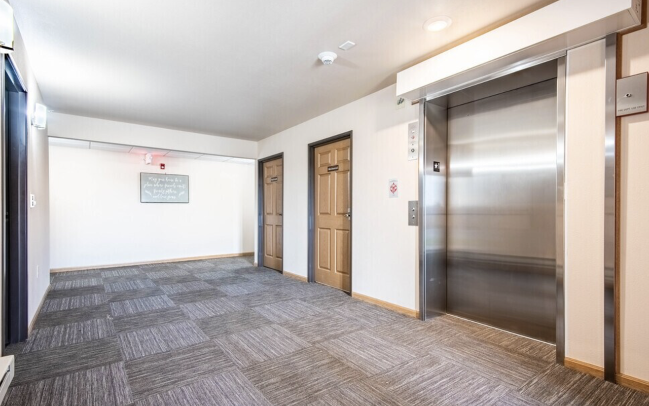 The Sands Luxury Apartments - Photo 4 of 29