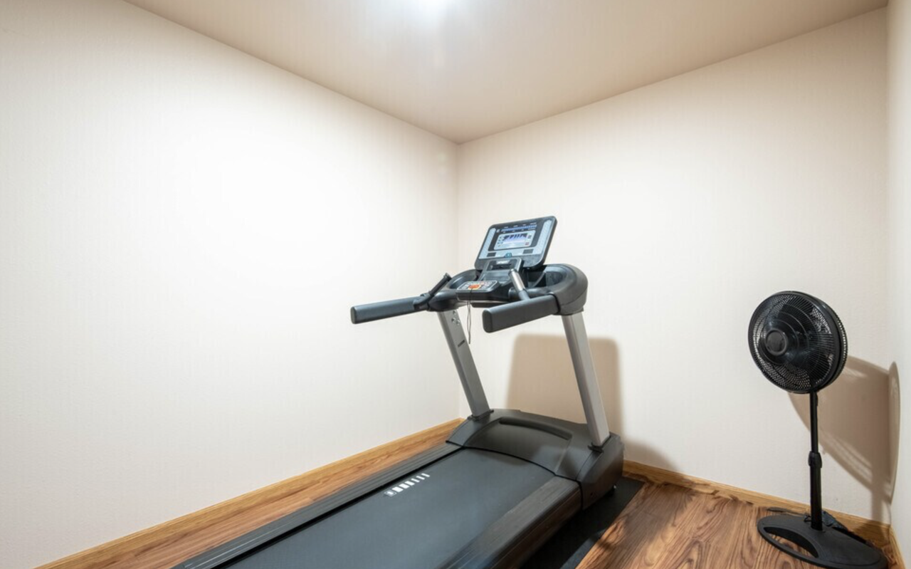 The Sands Luxury Apartments - Photo 7 of 29