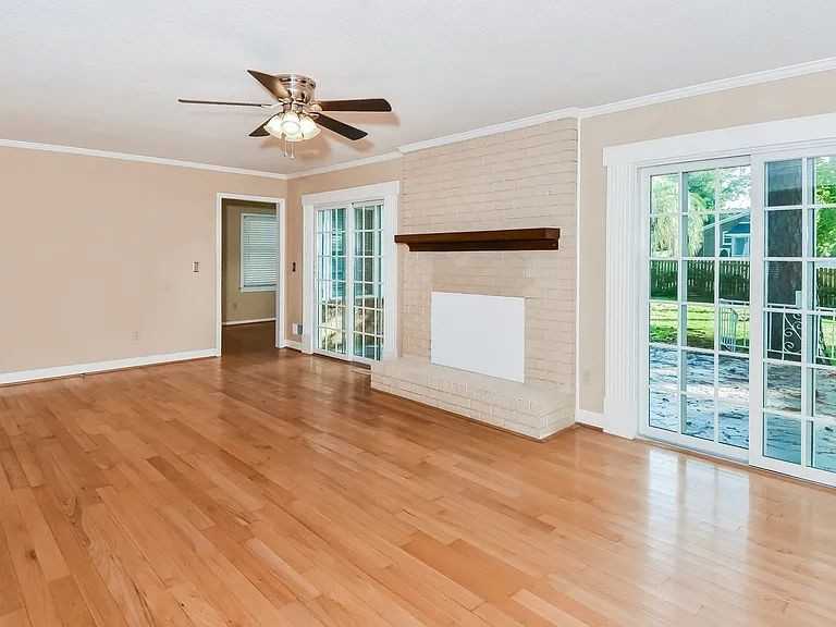 113 Sonning Rd #NA - Photo 2 of 10