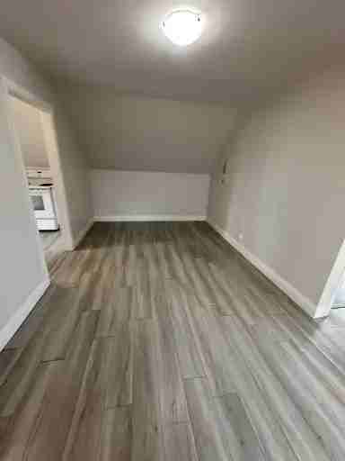 67 Queen St S #RL3 - Photo 7 of 15