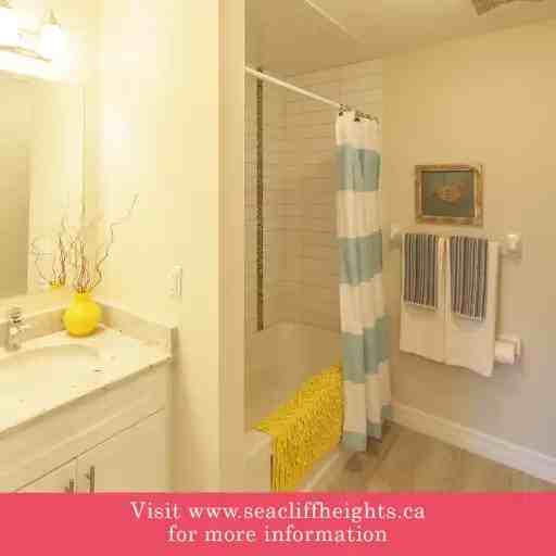 40 Seacliff Dr E #204 - Photo 3 of 4