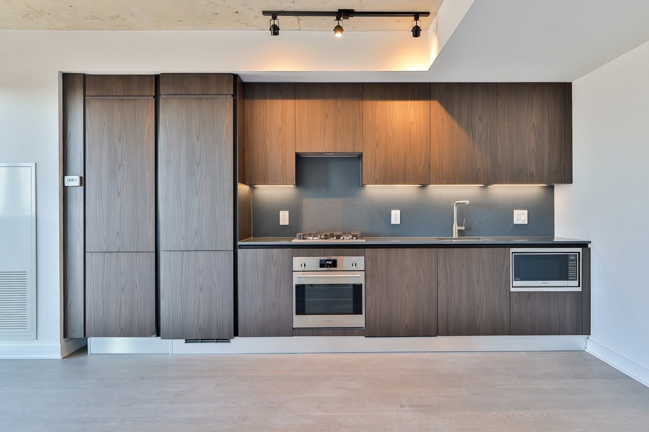 2720 Dundas Street West #519 - Photo 2 of 19