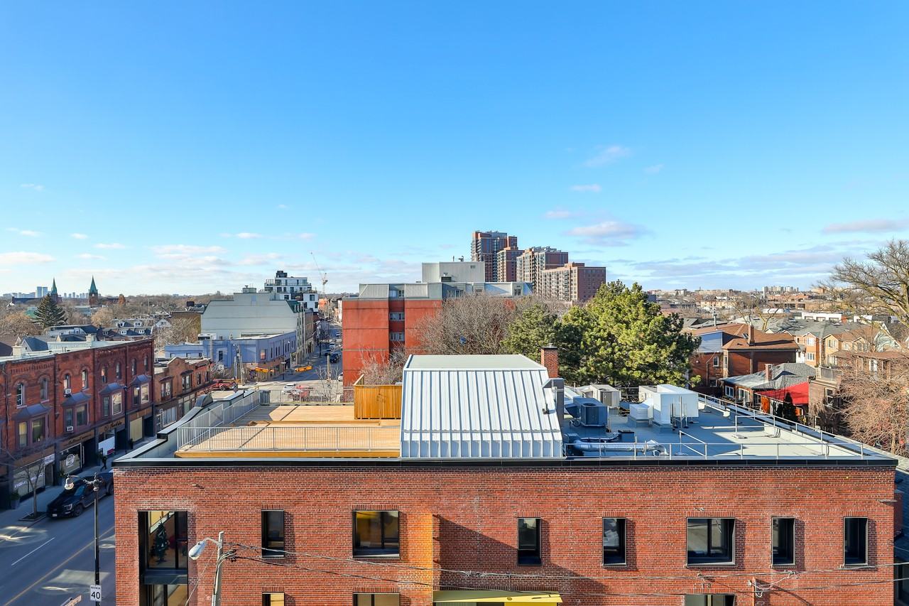 2720 Dundas Street West #519 - Photo 6 of 19