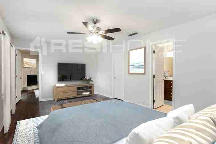 7266 Longhorn Cir N - Photo 7 of 18