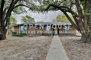 featured image of 3416 Lilac Ln