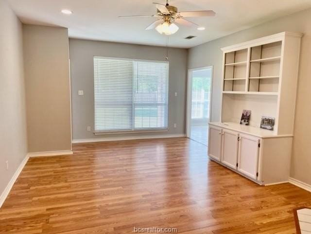 212 Landsburg Ct - Photo 3 of 25