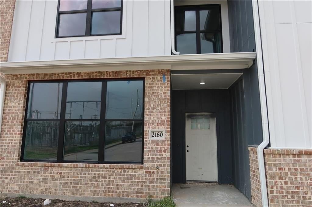 2146 Big River St - Photo 3 of 15