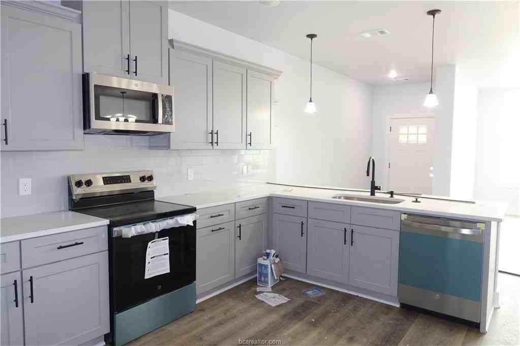 2146 Big River St - Photo 5 of 15